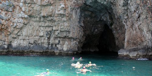 Swimming-Montenegro-Holidays-Vacations-07