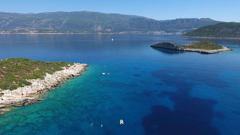 Swimming-Around-Islands-Turkey