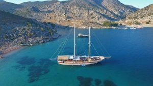 Swimming-Cruise-Vacation-Bozukkale-Bay